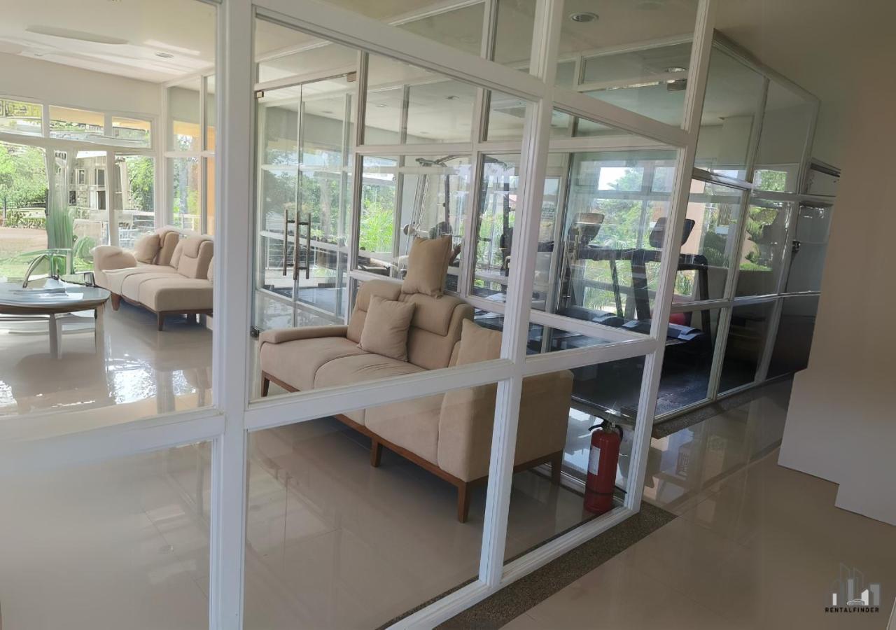 Palawan Modern Living In A Thoughtfully Designed - B1 5kunzite Apartment *
